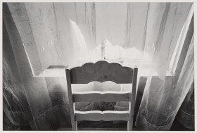Zdjęcie pracy Chair and Torn Curtain, Rhode Island
